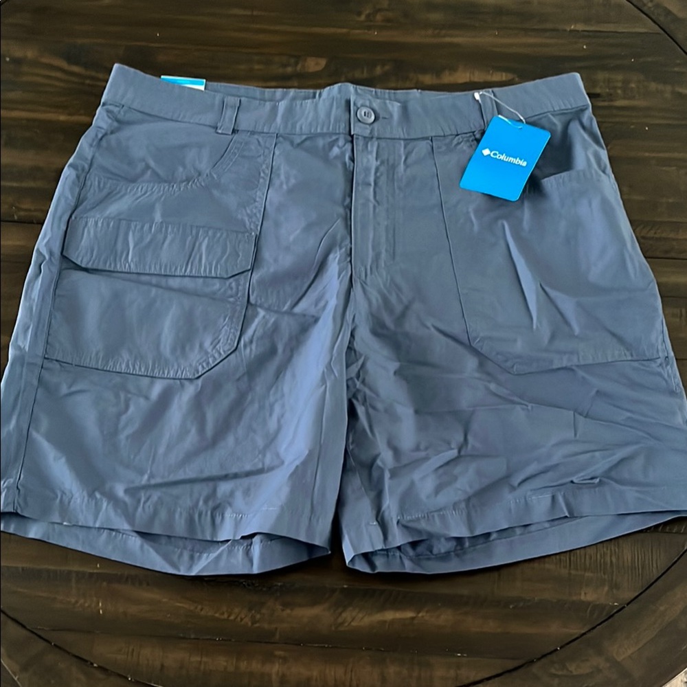 Columbia Gray Cargo Shorts Relaxed Fit